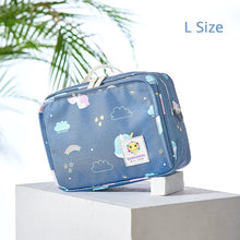 Carregar imagem no visualizador da galeria, Sunveno Baby Diaper Bags Maternity Bag for Disposable Reusable Fashion Prints Wet Dry Diaper Bag Double Handle Wetbags 21*17*7CM
